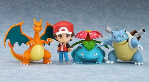 Nendoroid Pokémon Trainer Red & Green