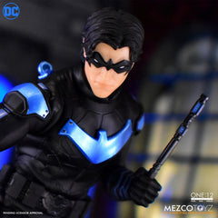 **Pre Order**Mezco One 12 Nightwing Action Figure