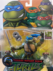 Playmates TMNT Teenage Mutant Ninja Turtles Classic 2003 Leonardo reissue Action Figure