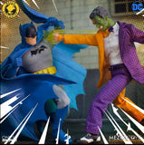 **Pre Order**Mezco One 12 Batman vs Two-Face Golden Age Edition Exclusive Set Action Figure